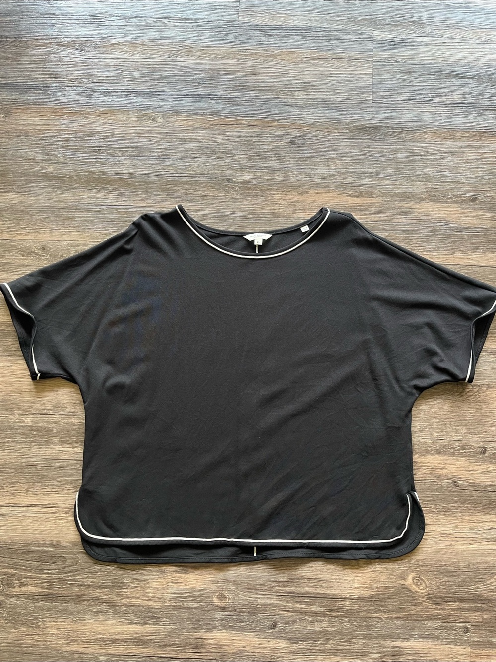 Max Studio London Black Boxy Short Sleeve